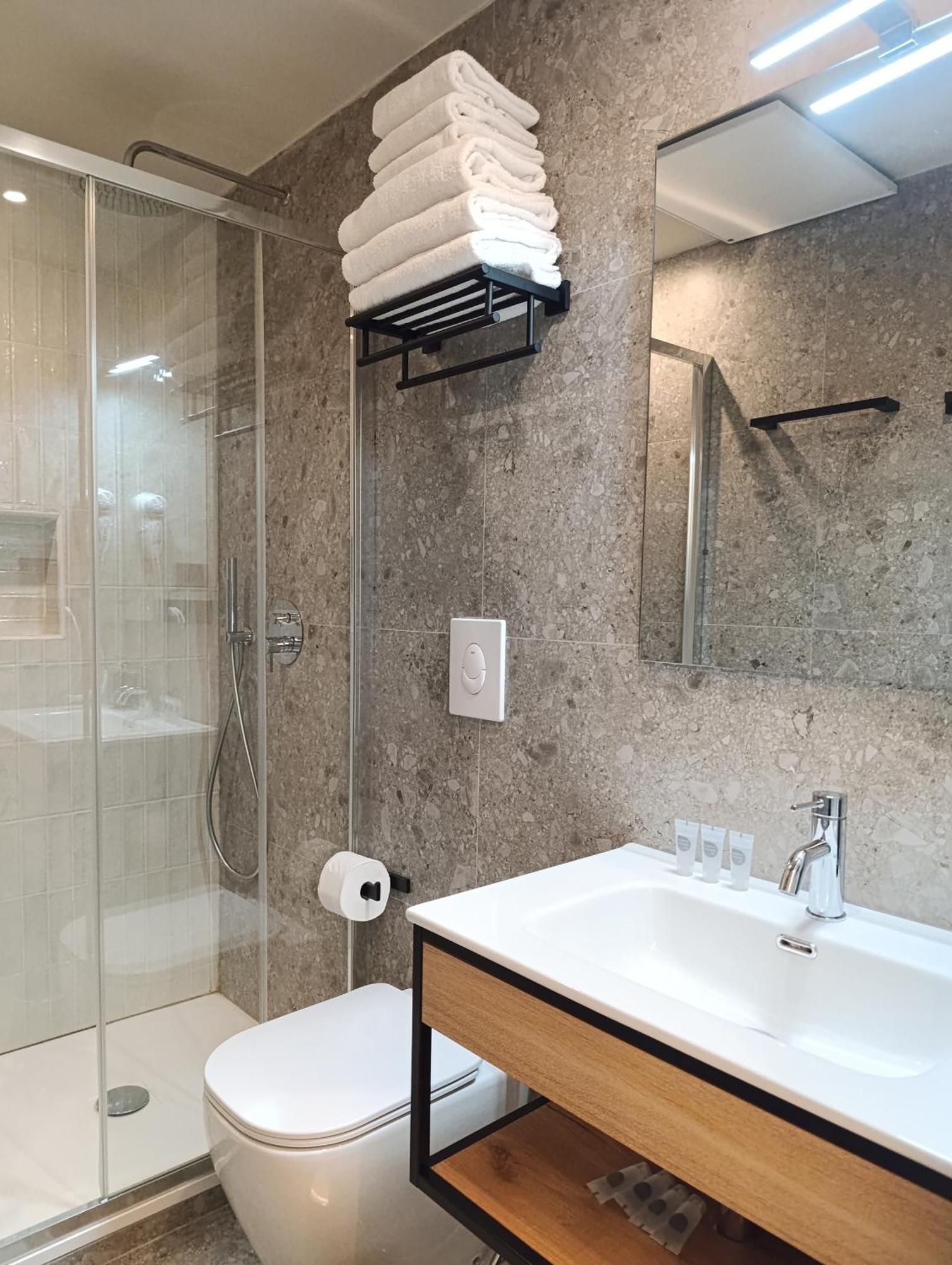 Honeycomb Guesthouse Рим Экстерьер фото